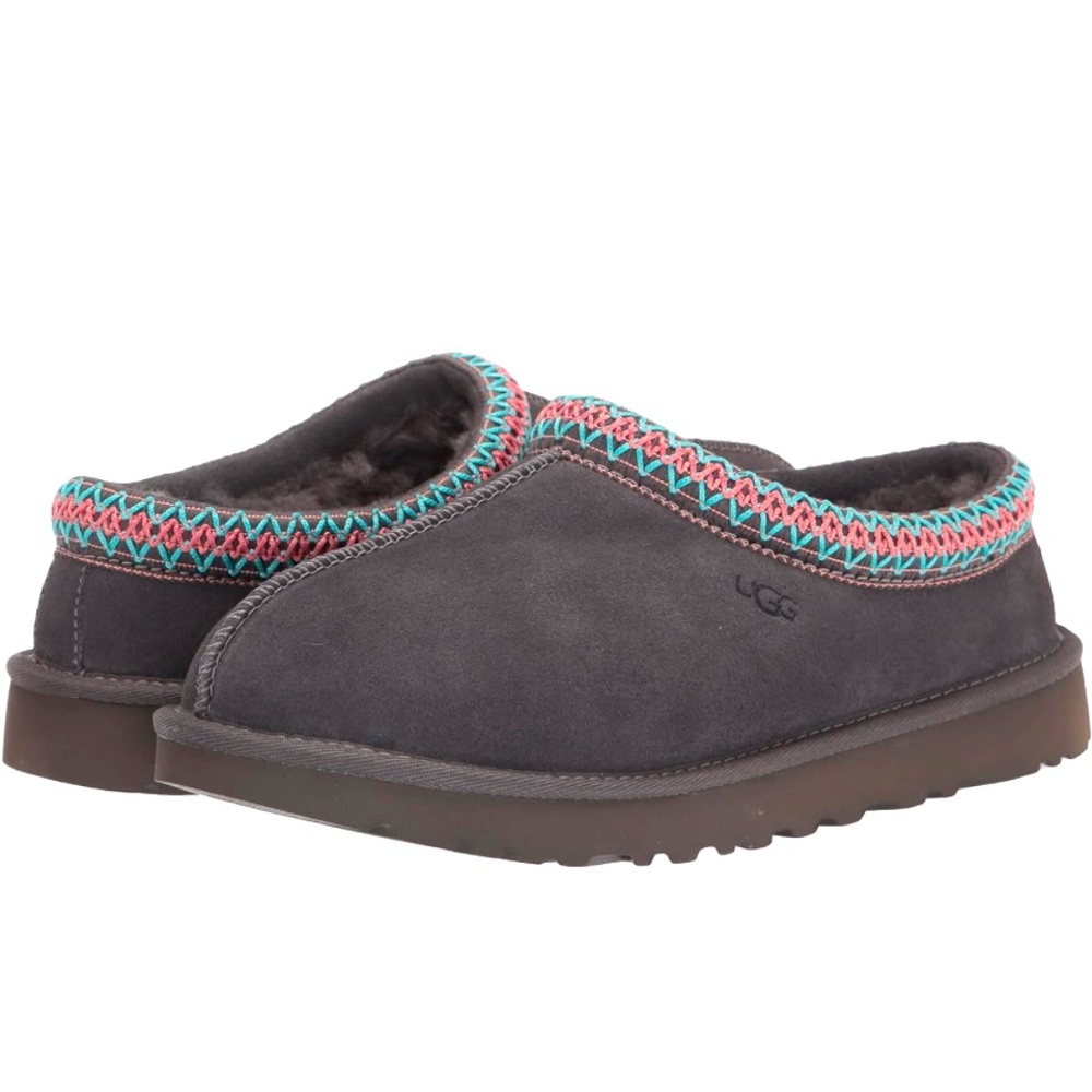 New in box Ugg Tasman women’s size 10